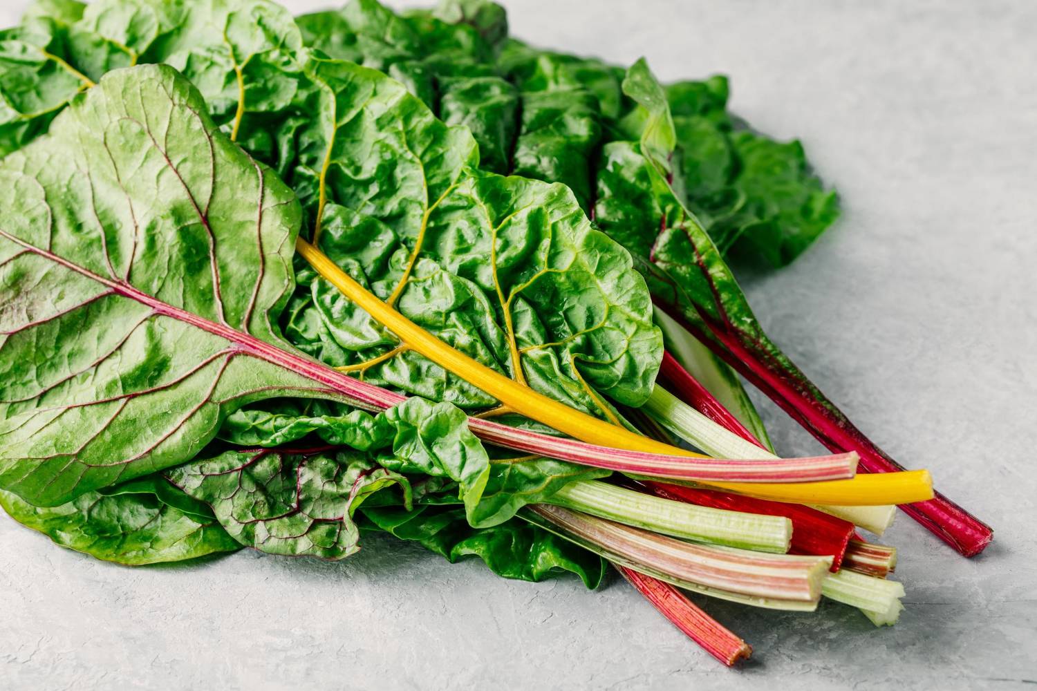 leafy greens 10 Vegetarian Foods to boost collagen production